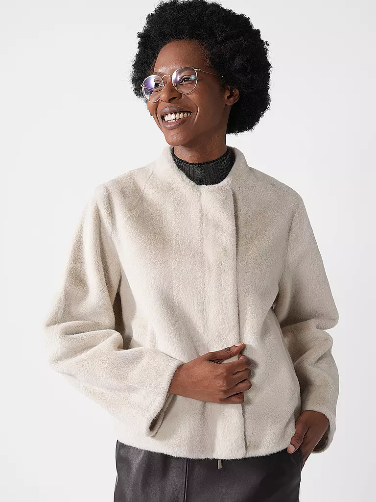	 PRIDE TO BE | Jacke in Felloptik DANJA | creme