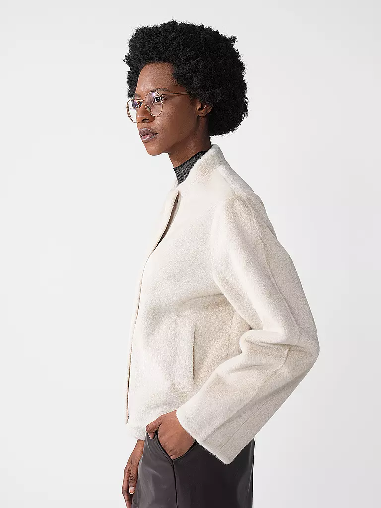 	 PRIDE TO BE | Jacke in Felloptik DANJA | creme
