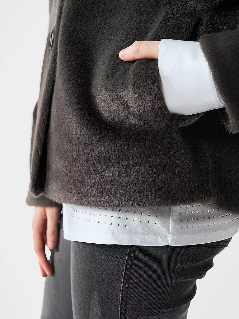 	 PRIDE TO BE | Jacke in Felloptik DARIA | grau