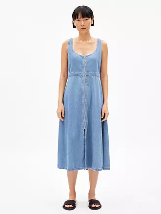 ARMEDANGELS | Midikleid TAAHLEE | hellblau