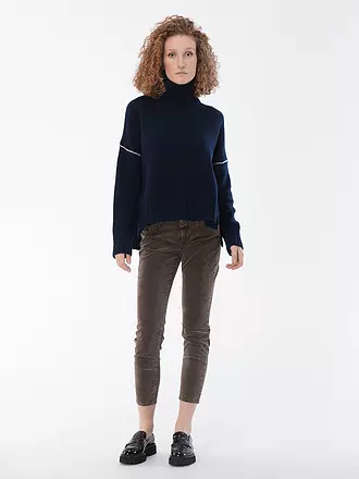 CLOSED | Samthose | braun