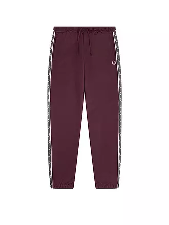 FRED PERRY | Jogginghose | rot