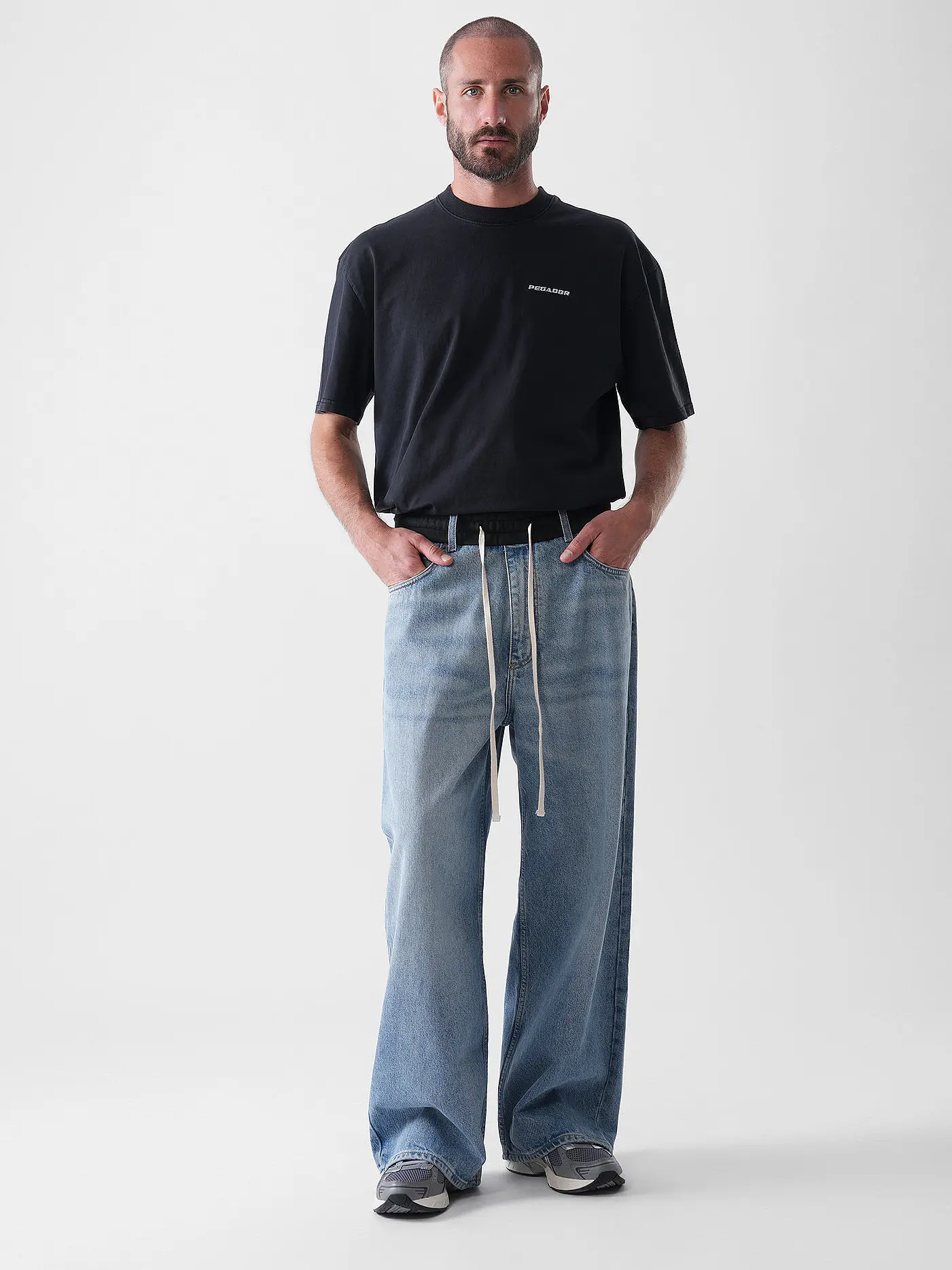 PEGADOR | T-Shirt | schwarz
