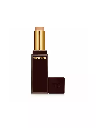 TOM FORD BEAUTY | Traceless Soft Matte Concealer ( 02/0C0 Bare ) | camel