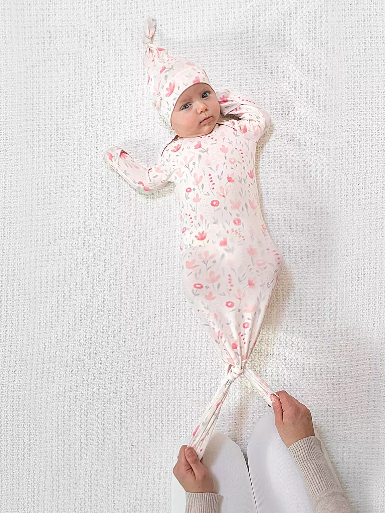 ADEN + ANAIS | Baby  Set Schlafoverall mit Mütze SNUGGLE KNIT™ | rosa