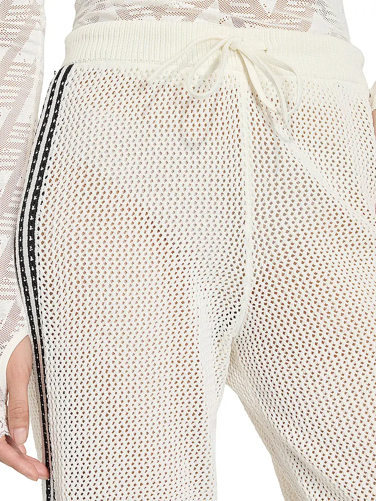 ADIDAS ORIGINALS | Jogginghose CROCHET TP | Weiss