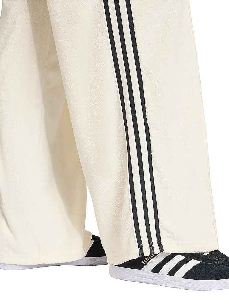 ADIDAS ORIGINALS | Jogginghose TT | creme