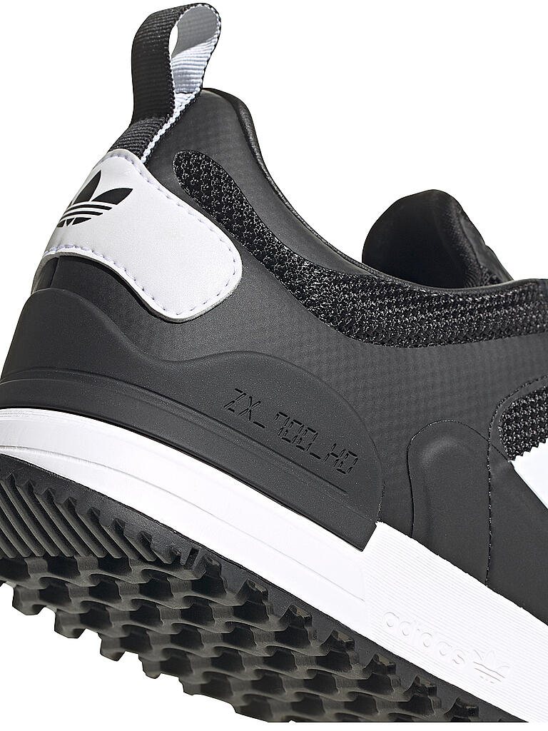 ADIDAS | Sneaker ZX 700 HD | 