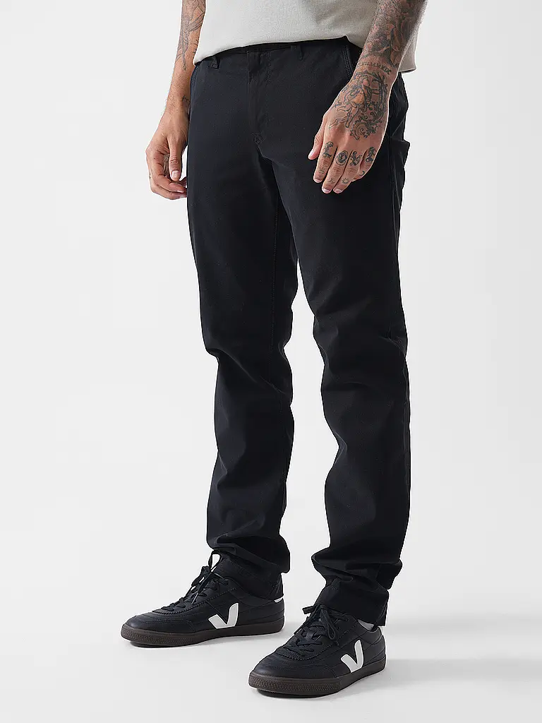 ALBERTO | Chino LOU | 