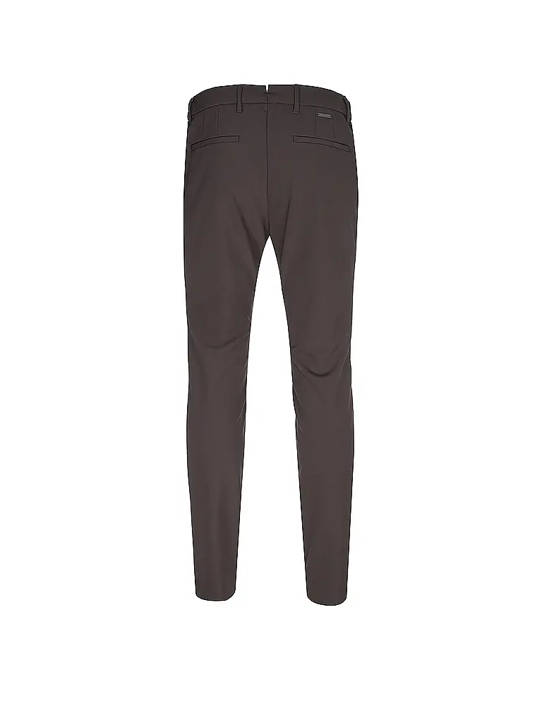 ALBERTO | Chino MOVE |
