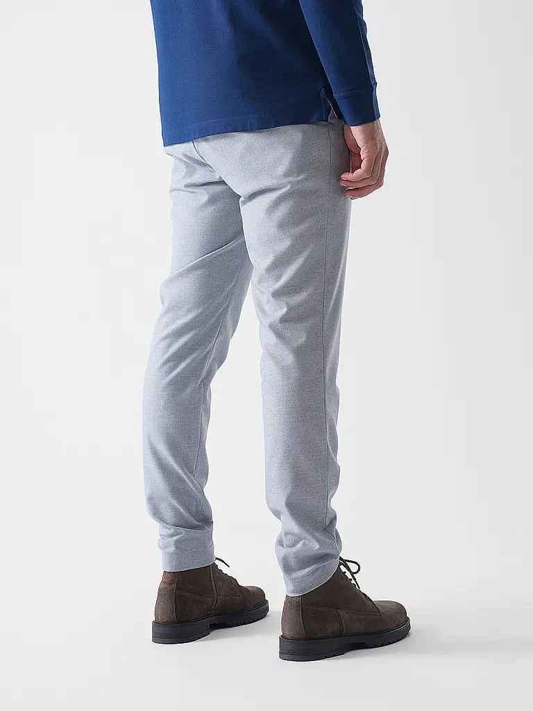 ALBERTO | Chino |