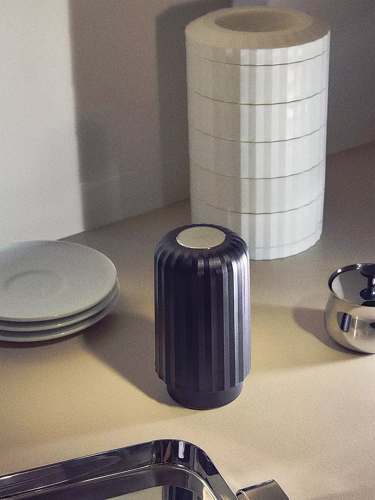 ALESSI | Kapselcrusher PLISSE Black | schwarz
