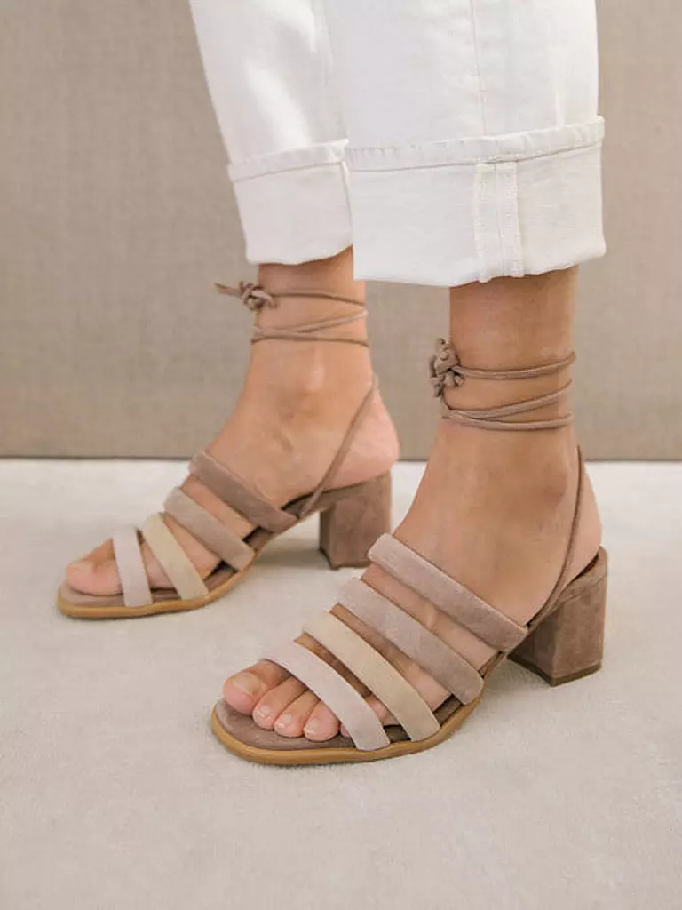 ALOHAS | Sandalen Letizia | beige