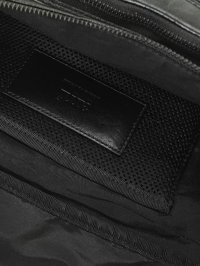 AMI PARIS | Ledertasche - Gürteltasche | schwarz