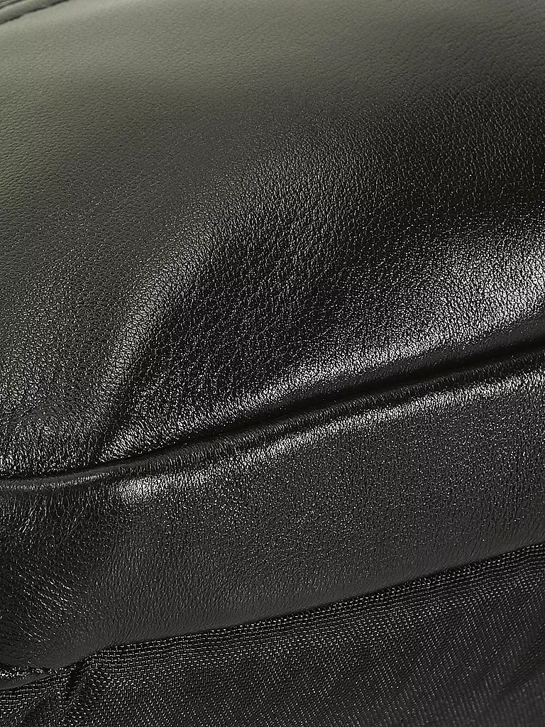 AMI PARIS | Ledertasche - Gürteltasche | schwarz