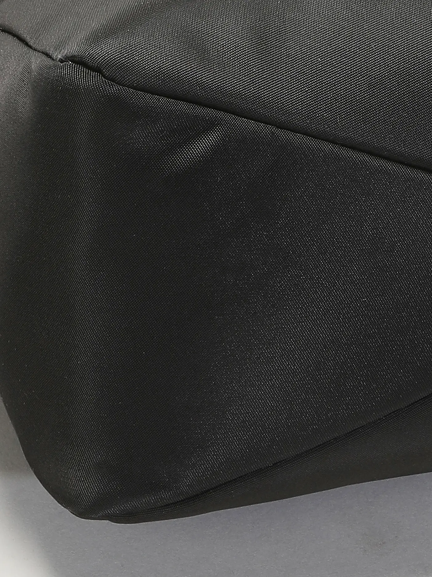 AMI PARIS | Tasche MARCEL | schwarz