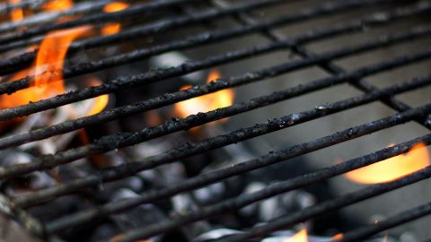 Griller_reinigen_Tricks_01_1120x630