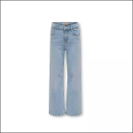 Hellblaue Jeans mit hoher Taille und weitem Bein, Vorder- und Gesäßtaschen, Knopf- und Reißverschluss, auf weißem Hintergrund.