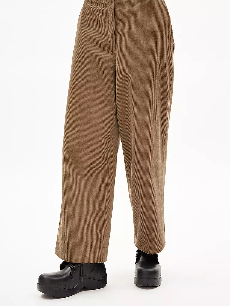 ARMEDANGELS | Hose Wide Leg JAALMA CORDUROY 7/8 | camel