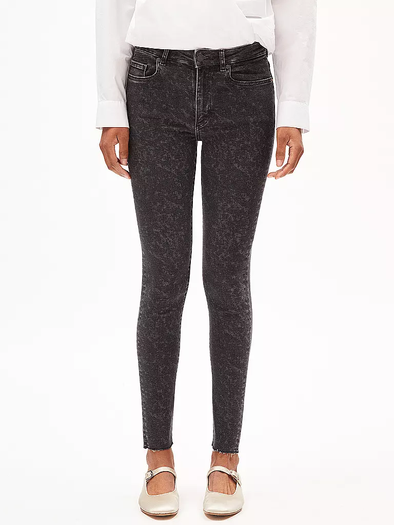 ARMEDANGELS | Jeans TILLAA X RÅ HEM | schwarz