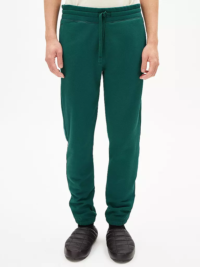 ARMEDANGELS | Jogginghose AADAN COMFORT | grün