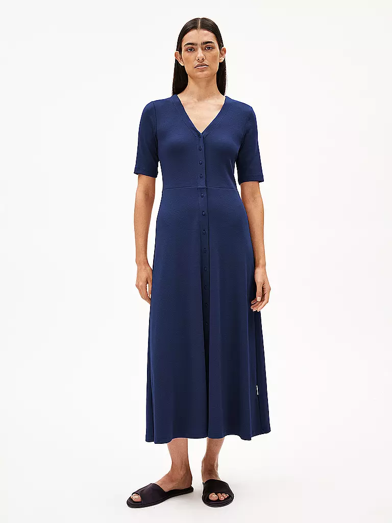 ARMEDANGELS | Midikleid ALURAA | blau
