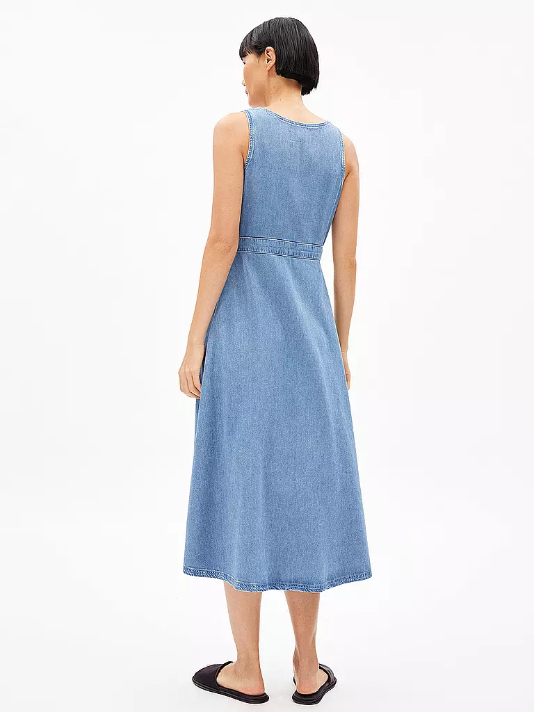 ARMEDANGELS | Midikleid TAAHLEE | hellblau
