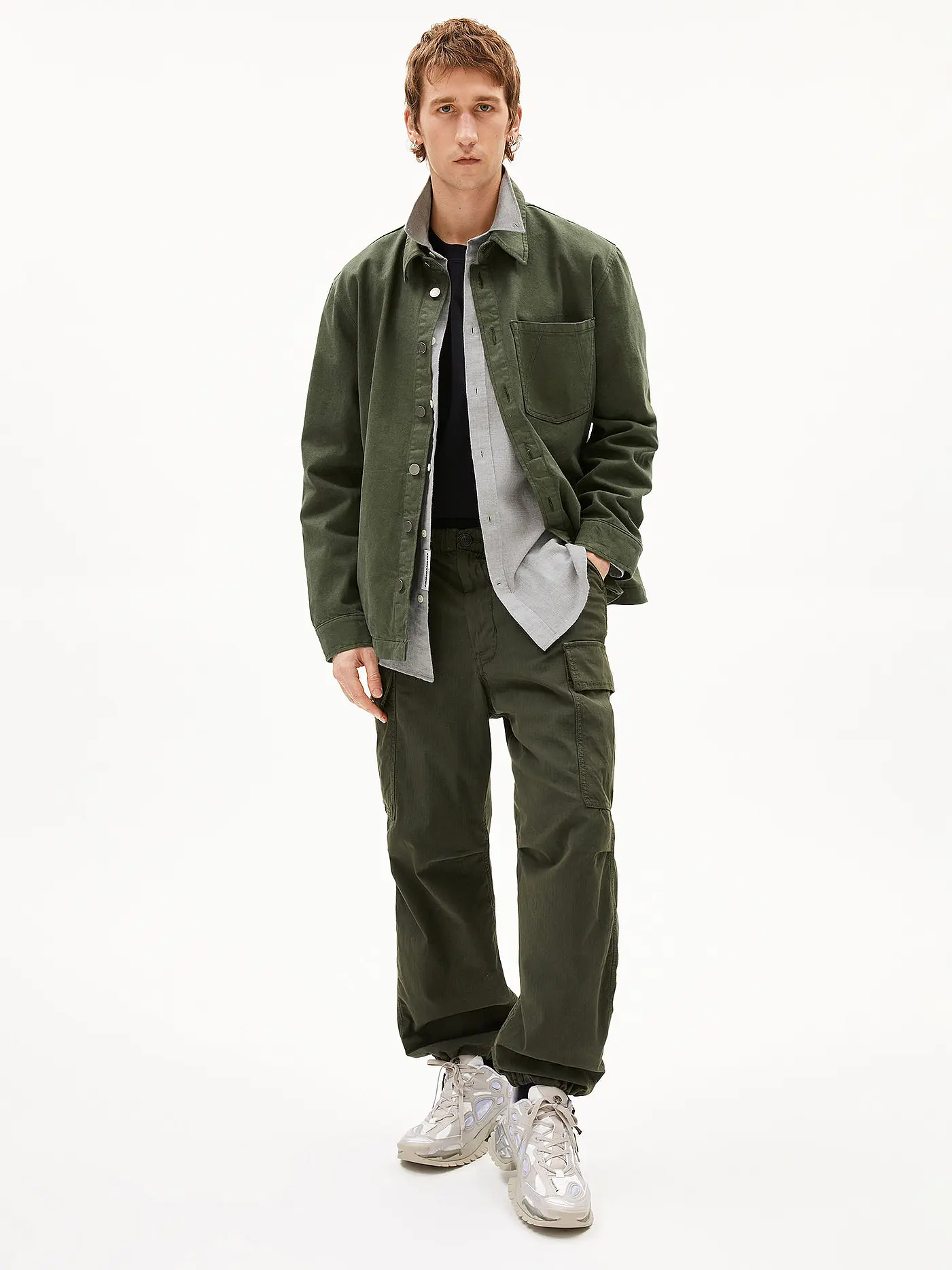 ARMEDANGELS | Overshirt YUNAAI CORDUROY | olive