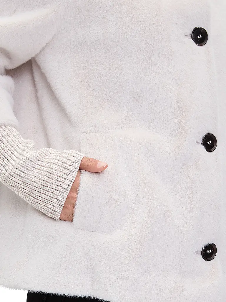 BETTY BARCLAY | Jacke in Felloptik | 