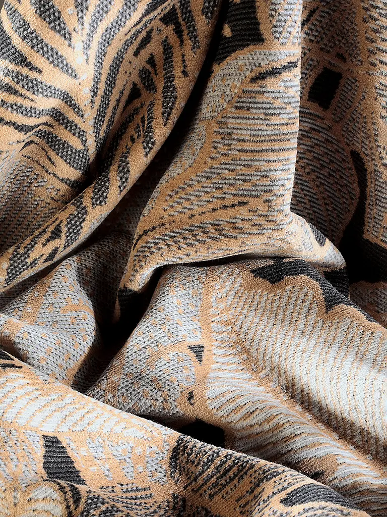 BIEDERLACK | Wohndecke - Plaid 150x200cm SIMPLY ELEGANT Leavy Luxe | hellbraun
