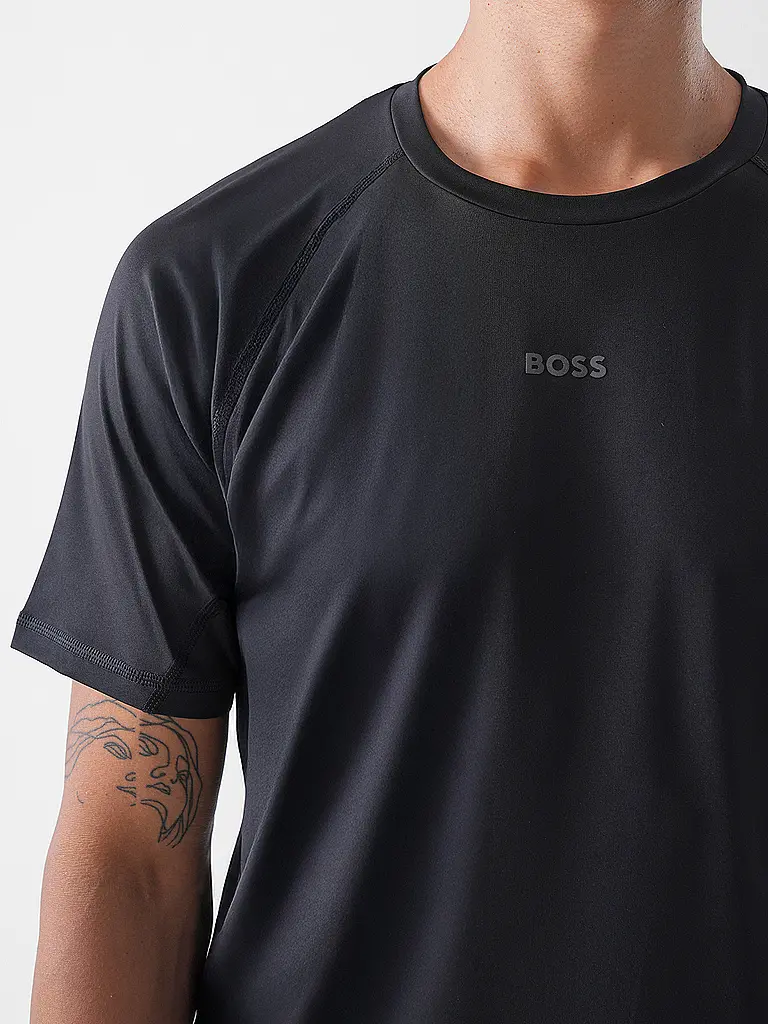 BOSS | T-Shirt  | schwarz
