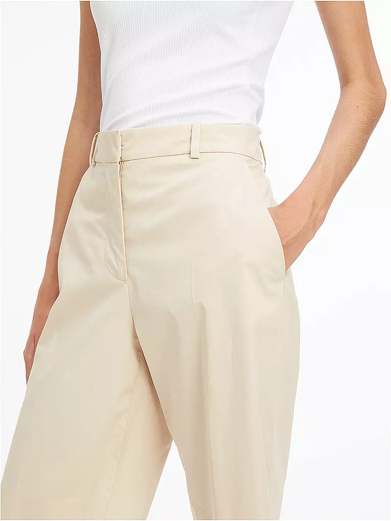 CALVIN KLEIN | Bermuda | beige