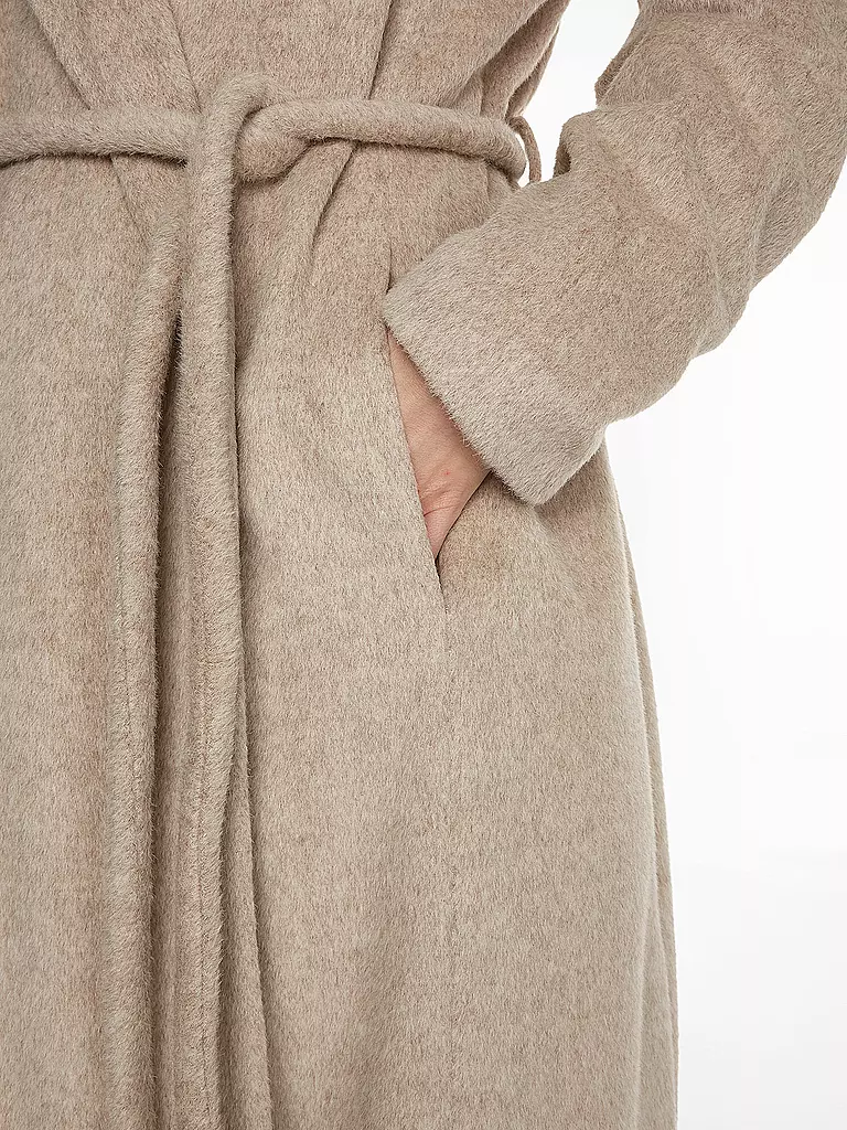 CALVIN KLEIN | Mantel | beige