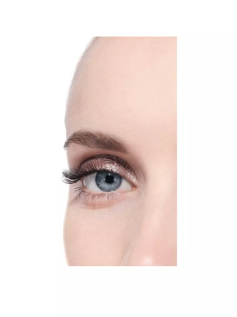 CHANEL |  FLÜSSIGER LIDSCHATTEN MIT LANGEM HALT 6ML | beere