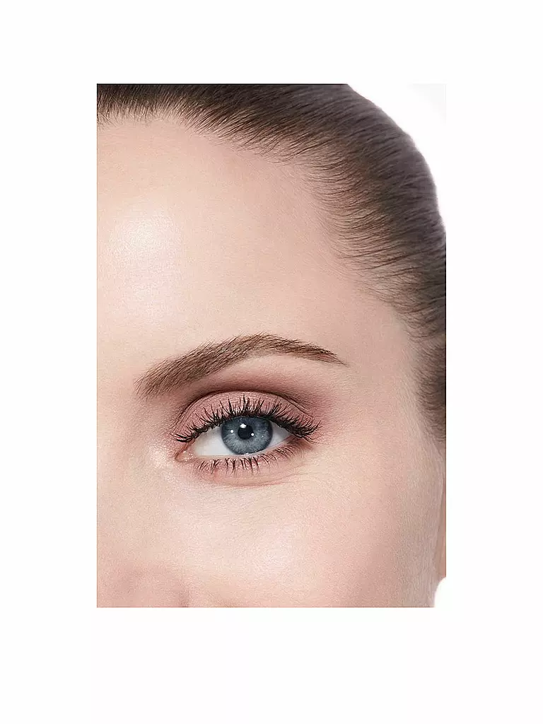 CHANEL |  LIDSCHATTEN MIT VIELFÄLTIGEN EFFEKTEN 2G | beere
