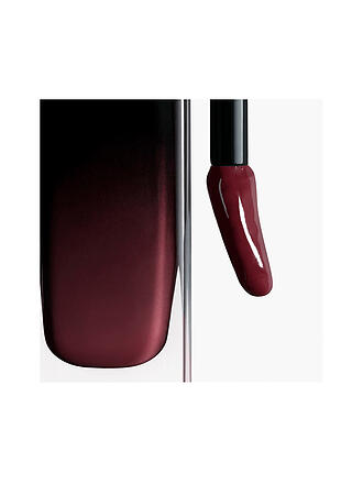 CHANEL | DER GLÄNZENDE FLUID-LIPPENSTIFT MIT LANGEM HALT
