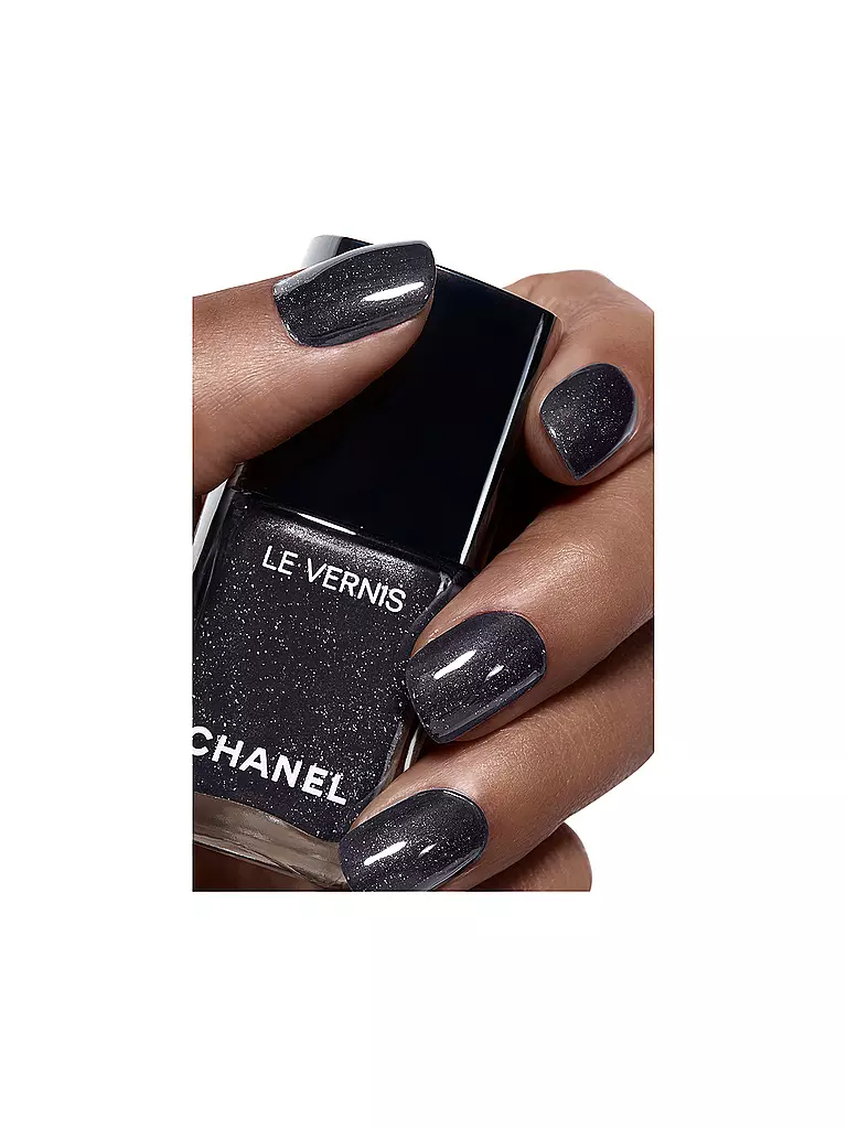 CHANEL | NAGELLACK – FARBE UND GLANZ MIT LANGEM HALT 13ML | grau