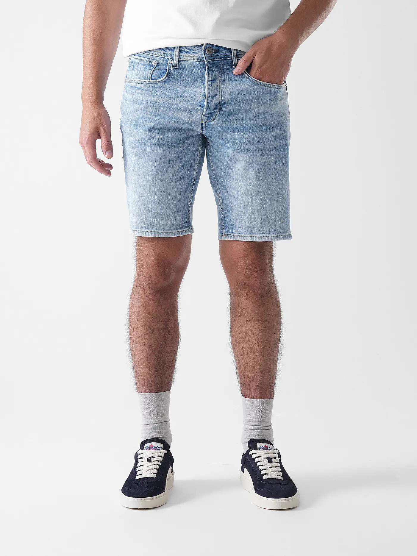 CHASIN | Jeansshorts  | hellblau