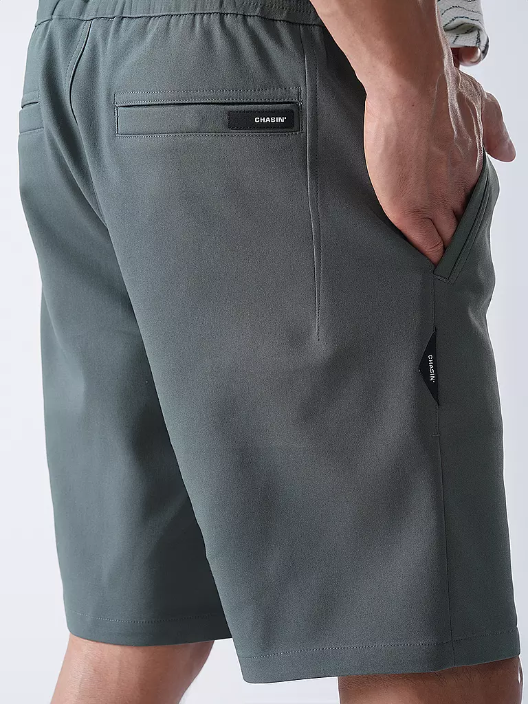 CHASIN | Shorts | grün
