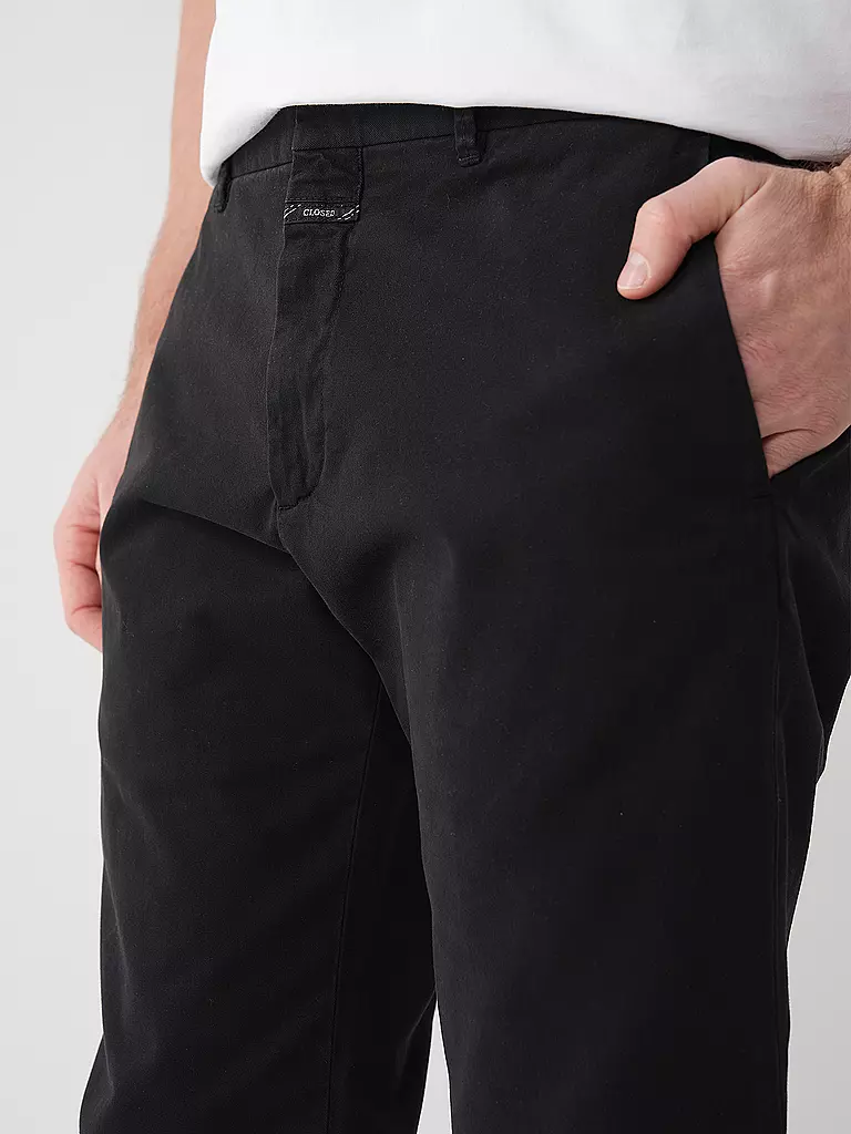 CLOSED | Chino CLIFTON TRUE | schwarz