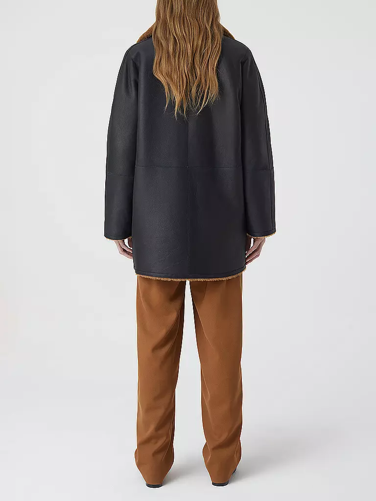 CLOSED | Felljacke - Wendejacke | braun