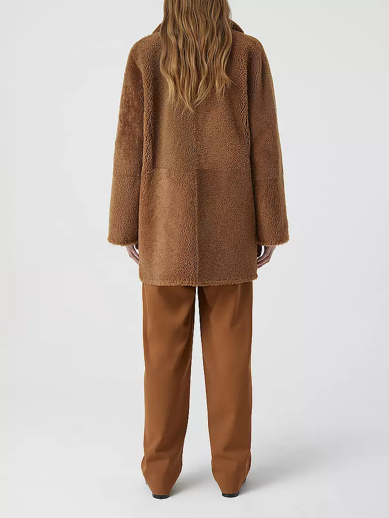 CLOSED | Felljacke - Wendejacke | braun