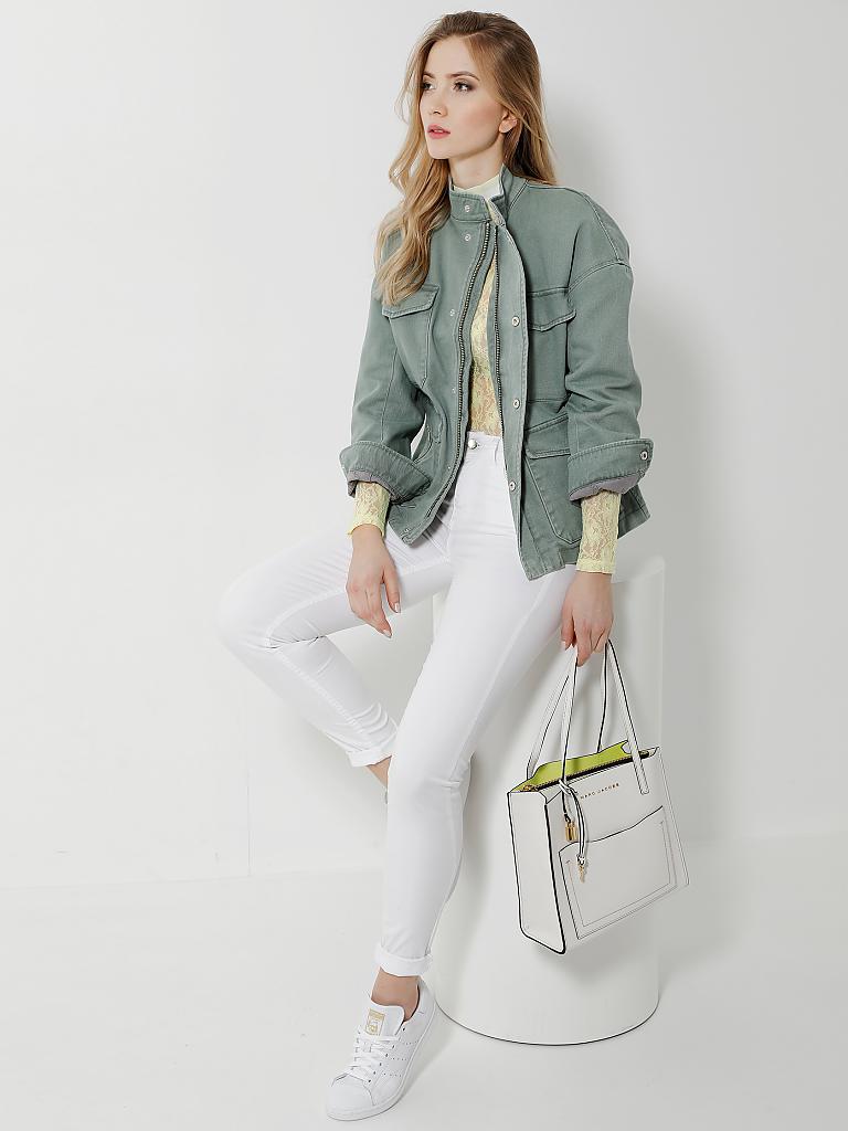 CLOSED | Jacke | 