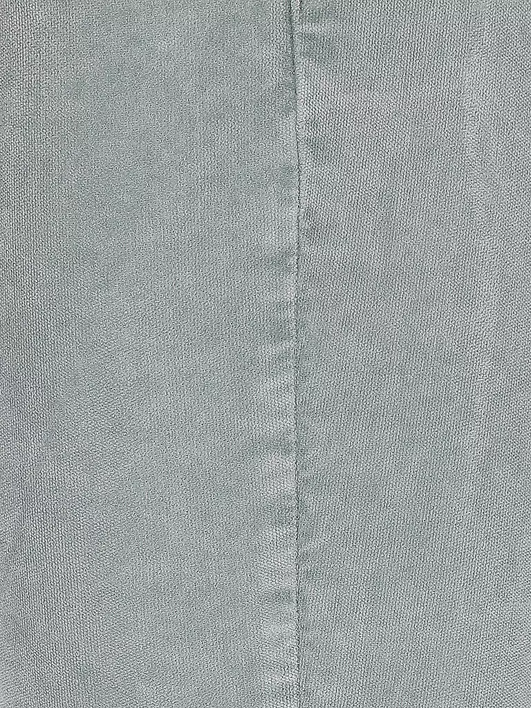 CLOSED | Samthose Baker | grün