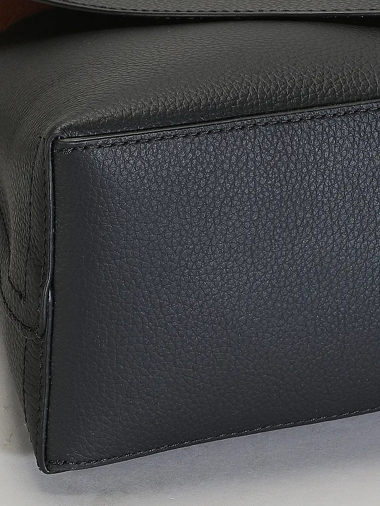 COCCINELLE | Ledertasche - Schultertasche COCCINELLENIKLA | Schwarz