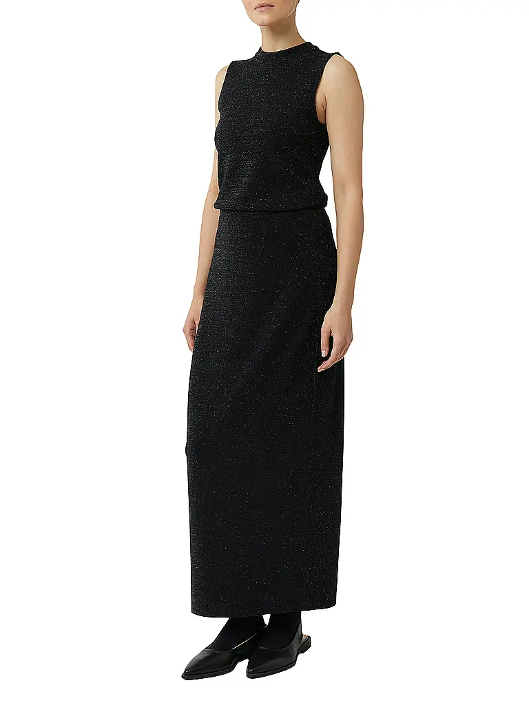 COMMA IDENTITY | Top  | schwarz