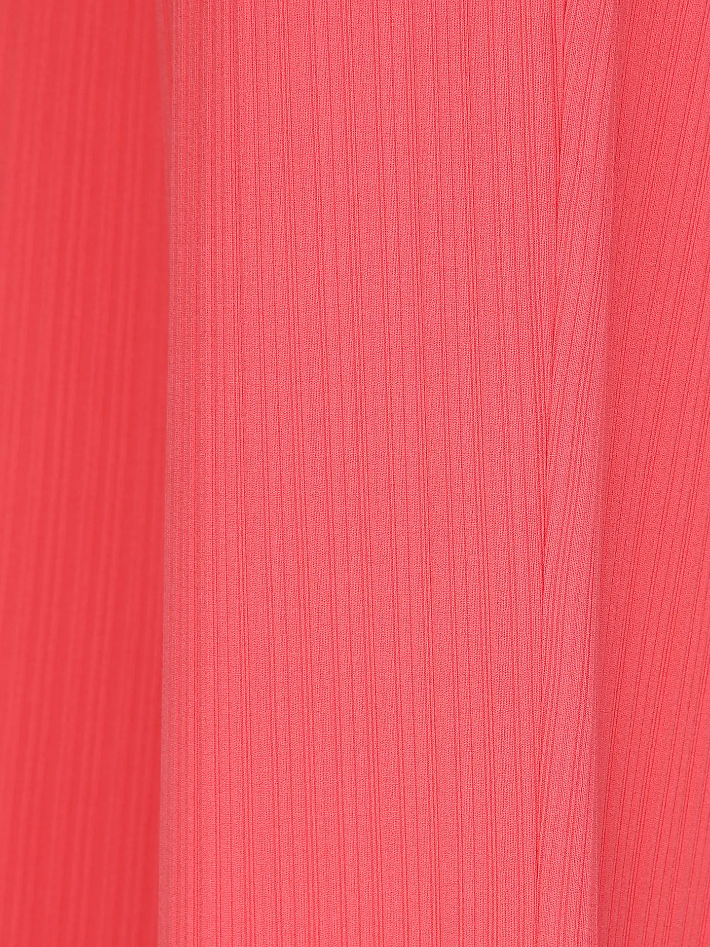 COMMA | Hose | rot
