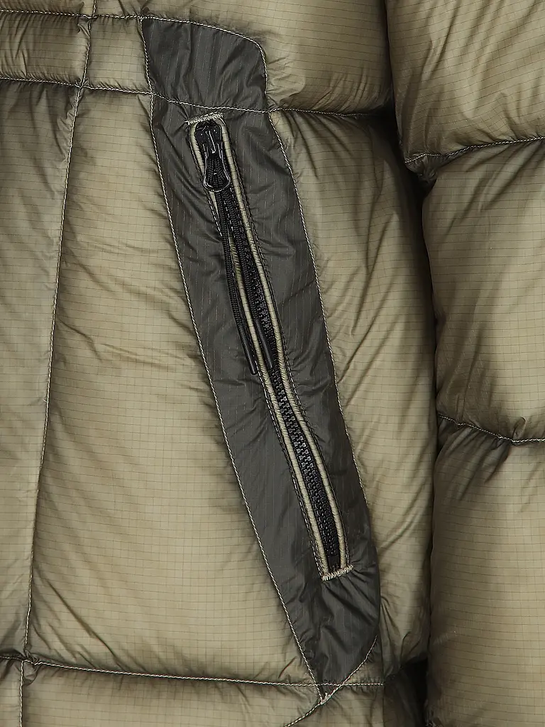 CP COMPANY | Daunensteppjacke | grau