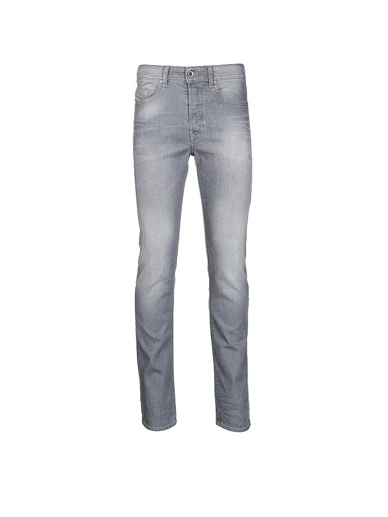 DIESEL | Jeans Regular-Slim-Tapered-Fit "Buster" | 
