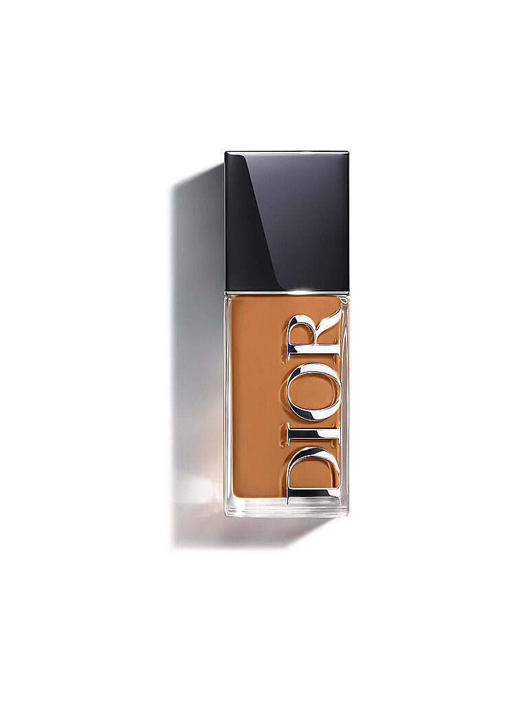 Dior Forever Skin Glow Foundation – 24 Stunden Halt und 48 Stunden Feuchtigkeitsversorgung (5 Neutral)